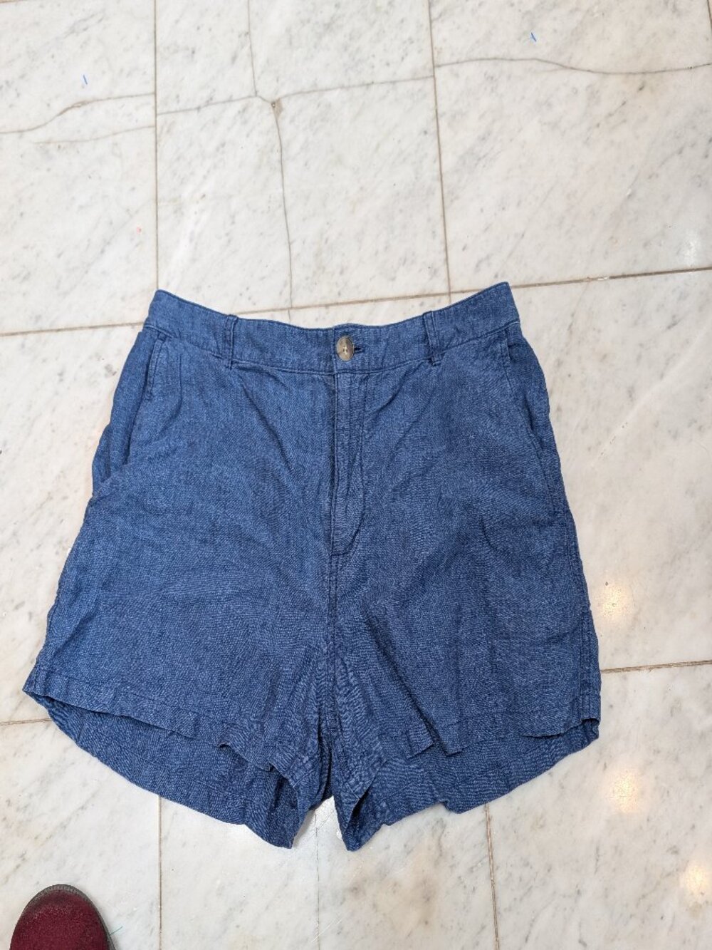 Montreau Blue Linen Shorts Size 6